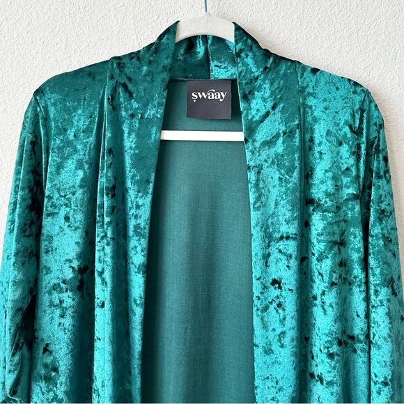 Sway Crushed Velvet Duster Kimono in Green Size Medium - Picture 4 of 7